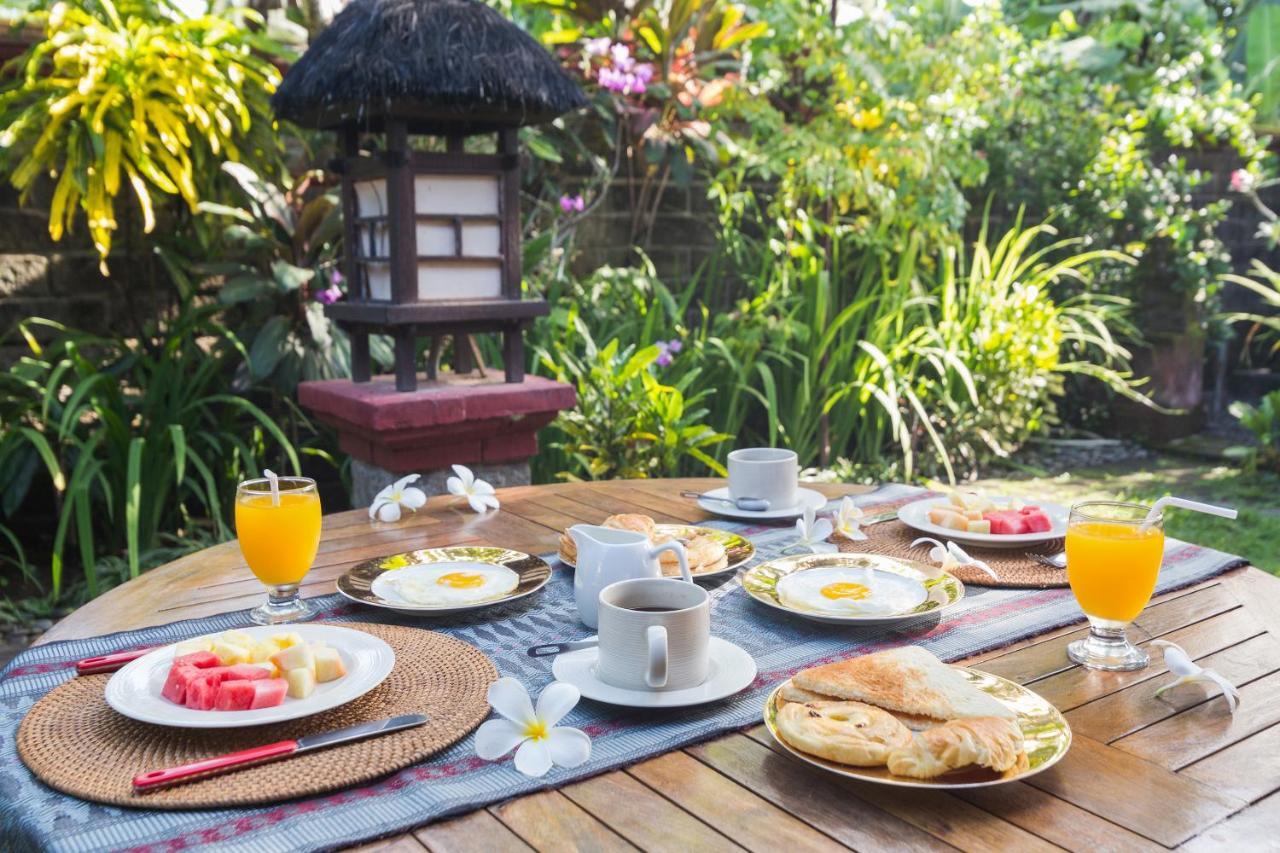Puri Angsa Saba Apartment Керамас Екстериор снимка